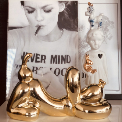 Beeld Ballonhond Spelend Goud Housevitamin